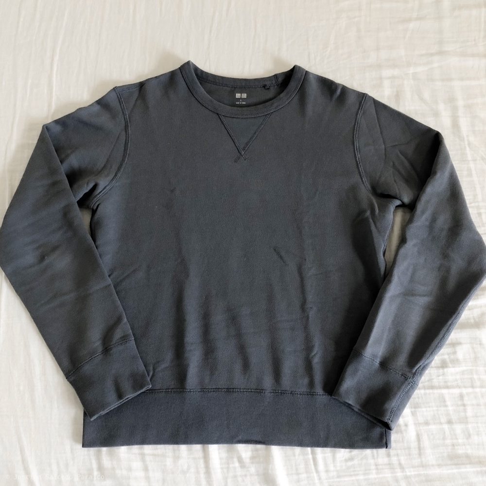 Uniqlo Unisex Slate Gray Sweatshirt